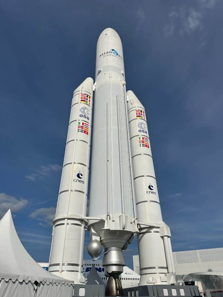 Photo de la fusée Ariane lors du salon International de l'aéronautique et de l'espace - Le Bourget Paris
