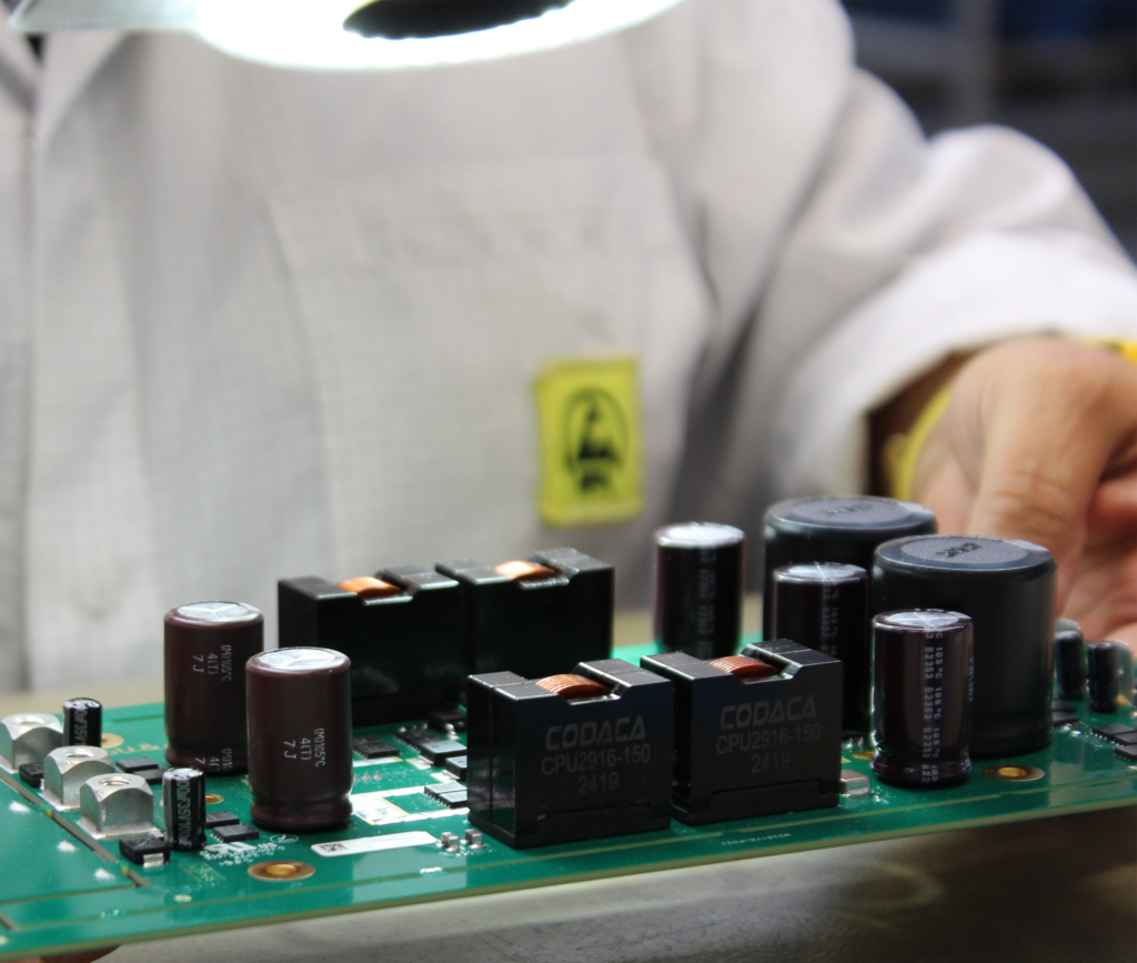 Conception et fabrication électronique 100% française sur nos deux sites de production à Vallet (44) et à Chalon-sur-Saône (71)